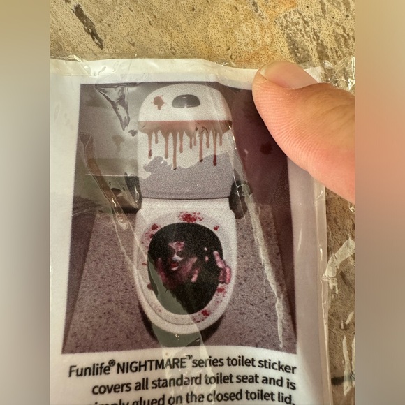 Halloween Decor - Toilet Sear Creepy Nightmare Cover - Picture 5 of 6